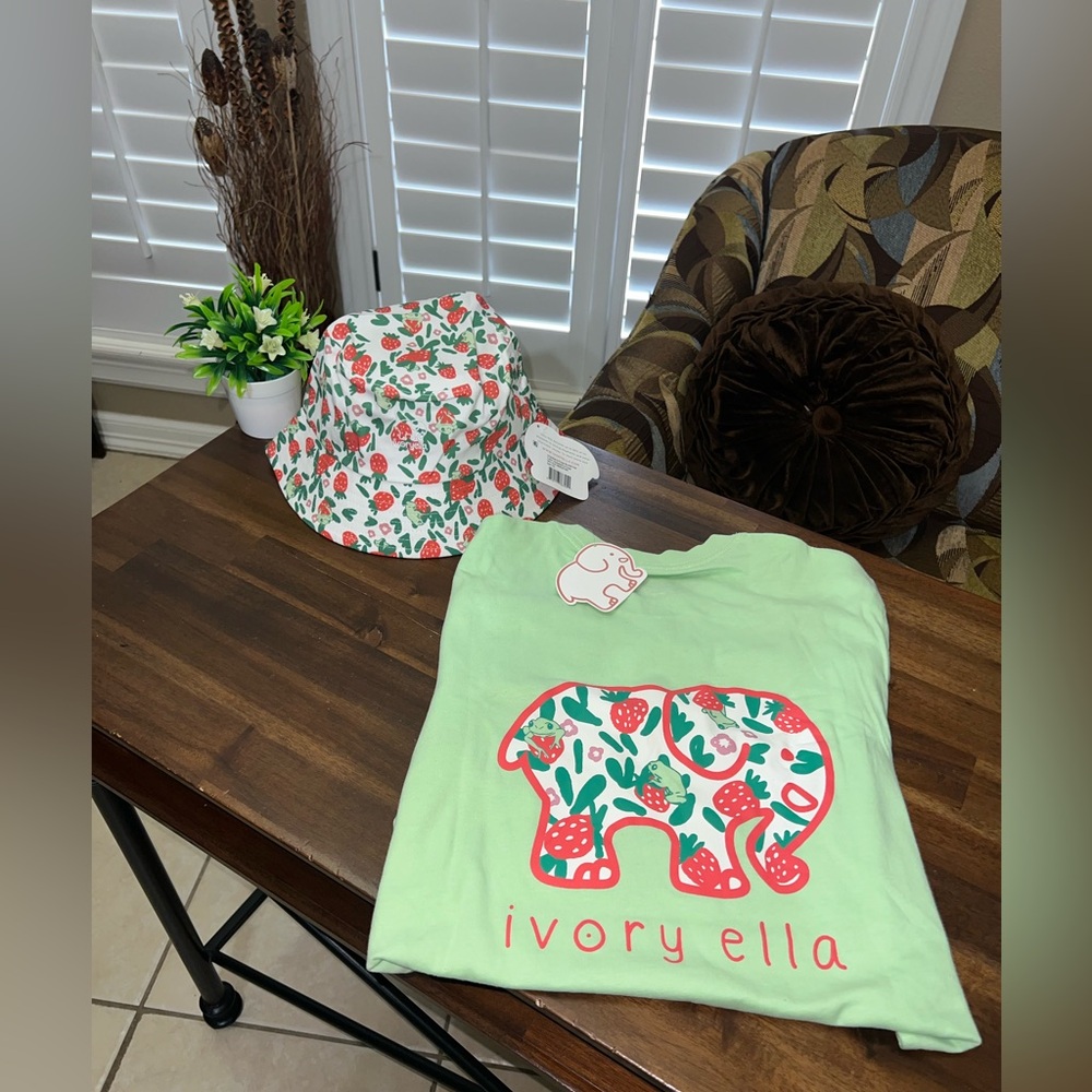 Ivory Ella Elephant T-Shirt with‎ matching bucket hat Spring Summer